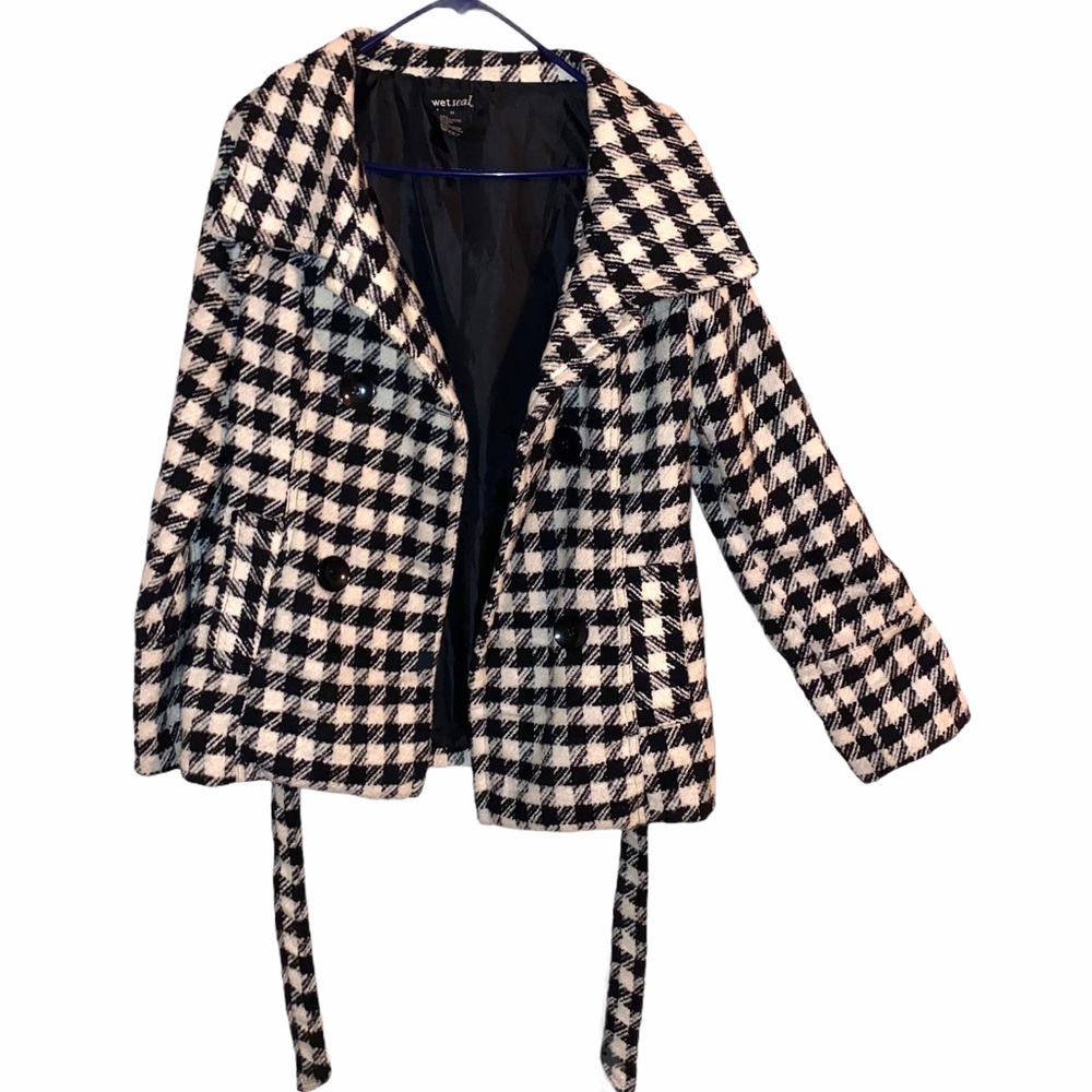 Wet Seal Coat Size M